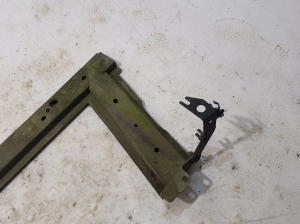RENAULT Scenic (2003–2010) Radiator bracket 8200761565 - 3