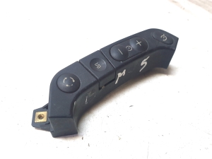 BMW 5 SERIES E39 (1995–2004) Steering wheel switch 8375687 - 4
