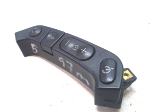 BMW 5 SERIES E39 (1995–2004) Steering wheel switch 8375687 - 2