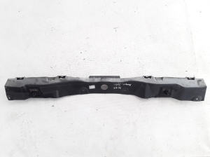   Rear bumper bracket 