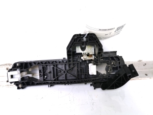 Mercedes Benz C-Class 204 (2007–2014) Front door exterior handle bracket A34550101 - 2