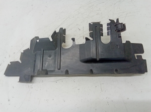 Citroen Berlingo (2008–2018) Luftleitblech für den Kühler 9680450480 - 3