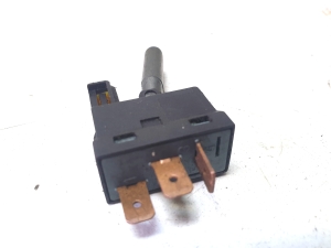 Opel Corsa A (1982–1993) Other switch 15482901 - 2