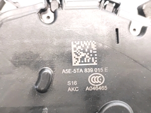 Rear side door lock - 5TA839015