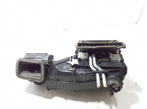 AUDI Q5 (2008–2017) Système de chauffage habitacle avec composants 8T1820005L - 2