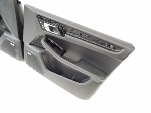 Porsche Macan (2014–2026) Interior and its parts - 16