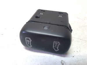 Mercedes Benz Vito 638 (1996–2003) Door lock/unlock switch 0055453607 - 3