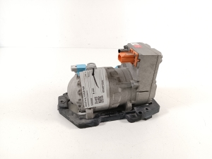   Konditsioneeri kompressor  - 1EA820808B 