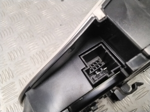 Mercedes Benz EQC N293 (2019–2026) Front interior lighting panel A0009063006 - 2