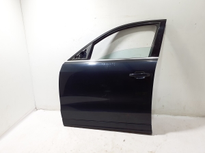 Porte avant - 8R0831051E