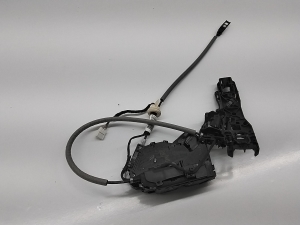 Volkswagen ID.3 C (2019–2026) Front door lock 10A972295 - 5