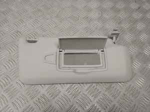 Mercedes Benz C-Class 205 (2014–2021) Päikesesirm A2058107404 - 4
