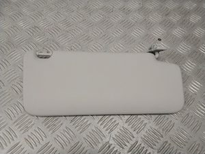 Mercedes Benz C-Class 205 (2014–2021) Päikesesirm A2058107304 - 2