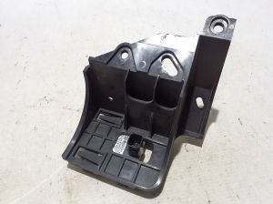 Ford Mustang Mach-E Mach-E (2020–2026) Pimeda nurga radar Distronic ML3T14H031AH - 2