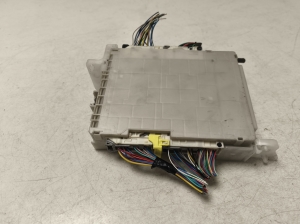 TOYOTA Yaris (2011–2020) Control unit 8273052K40 - 6