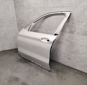 Porte avant - 