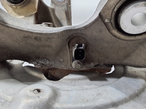 Ford Mustang Mach-E Mach-E (2020–2026) Tagumine rumm LK9Z5B759A - 4