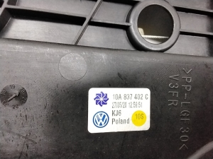 Volkswagen ID.3 C (2019–2026) Priekšējo durvju logu pacēlājs 10A837402C - 3