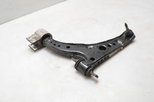 Opel Astra K (2015–2021) Querlenker vorne 39089344 - 5