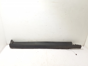   Karbi välimine ilupaneel  - LJ8BR10154AAW 