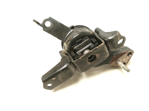 TOYOTA Yaris (2011–2020) Engine mount 123050M140 - 3
