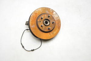 Opel Astra K (2015–2021) Front wheel hub 39030300 - 4