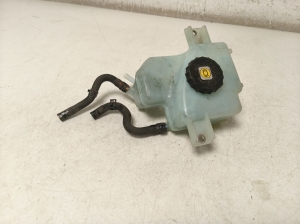   Brake fluid reservoir  - 4722052310 