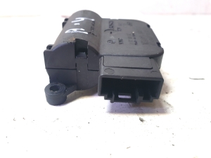 AUDI A4 B6 (2000–2005) Heater flap actuator 8E2820511 - 3