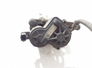 Ford Mustang Mach-E Mach-E (2020–2026) Tagumine pidurisadul JX6Z2386L - 3