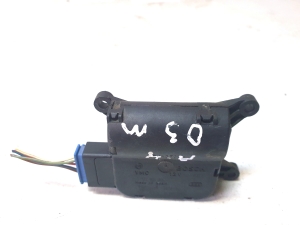 AUDI A4 B7 (2004–2008) Salongi soojenduse klapi mootor 8E1820511A - 2