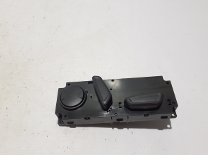   Interrupteur de commande de siège avant sur le siège  - LB5T14A701BA 