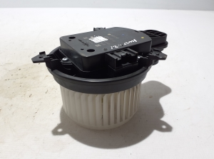 Ford Mustang Mach-E Mach-E (2020–2026) Salongi puhuri mootor JX6A19846CC - 3