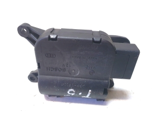 Volkswagen Transporter T5 (2003–2015) Heater flap actuator 0132801321 - 4