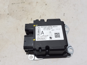 Ford Mustang Mach-E Mach-E (2020–2026) Turvapadja moodul LJ8T14B321AC - 2