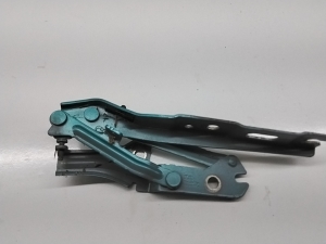Volkswagen ID.3 C (2019–2026) Hood hinge 10A823301A - 3