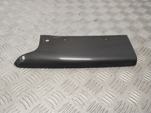 Rear bumper molding - 8092131