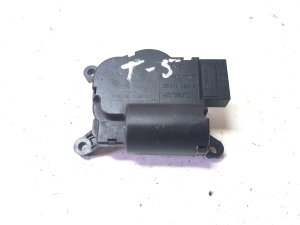 Stellmotor Heizungsklappe - 7L0907511B