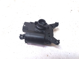 Volkswagen Transporter T5 (2003–2015) Heater flap actuator 7L0907511AE - 2