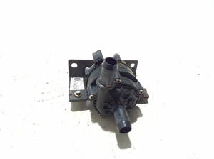 Ford Mustang Mach-E Mach-E (2020–2026) Tsirkulatsioonipump LJ938K577BC - 2