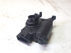 Volkswagen Transporter T5 (2003–2015) Heater flap actuator 7L0907511A - 5
