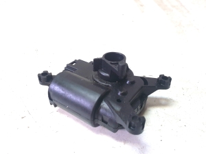 Volkswagen Transporter T5 (2003–2015) Heater flap actuator 7L0907511AD - 2