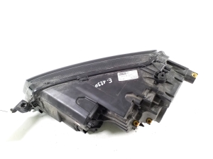 Skoda Karoq (2017–2026) Headlight and its parts 57B941016D - 9