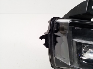 Tesla Model 3 3 (2016–2024) Front-Nebelscheinwerfer 162479800A - 2