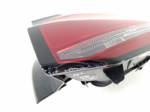 Citroen C4 C41 (2020–2026) Tagumine nurgatuli 9831100080 - 2