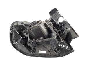Citroen C4 C41 (2020–2026) Tagumine nurgatuli 9831100080 - 3