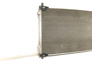 TOYOTA Yaris (2011–2020) A/C condenser 884600D420 - 4