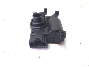 Volkswagen Touareg I (2002–2010) Salongi soojenduse klapi mootor 7L0907511AD - 2