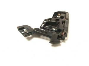 Opel Astra K (2015–2021) Front bumper bracket 39020433 - 5