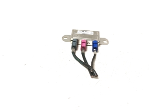 Opel Astra K (2015–2021) Antenna amplifier 20960972 - 2
