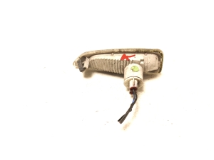 Opel Astra K (2015–2021) Front fender turn signal 13491088 - 5